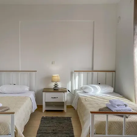 Evgenia Holiday home Asproulianoi